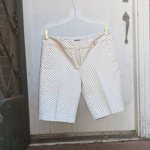 ANN TAYLOR Black Polka Dots on Cream Bermuda Short